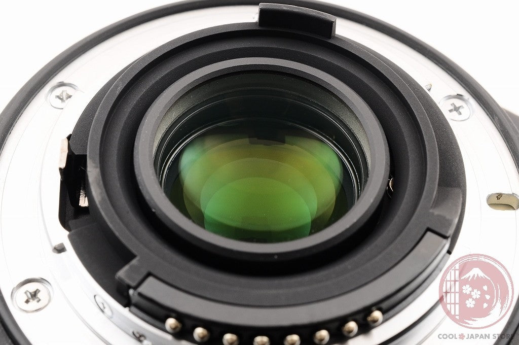DDU [MINT+ w/ Filter in Box] Nikon AF-S 18-300mm f/3.5-5.6 G ED VR DX Lu77