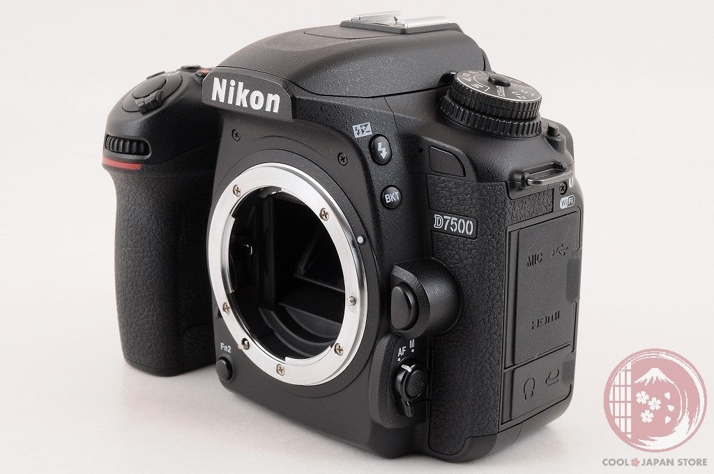 [ 24864 shots MINT+ in Box ] NIKON D7500 20.9MP Digital Camera Japan Cl91