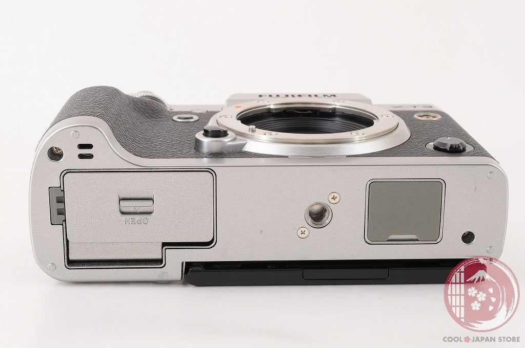 [ 16308 shots MINT in Box ] Fujifilm Fuji X-T3 XT3 Silver26.1MP Mirrorless Cj82