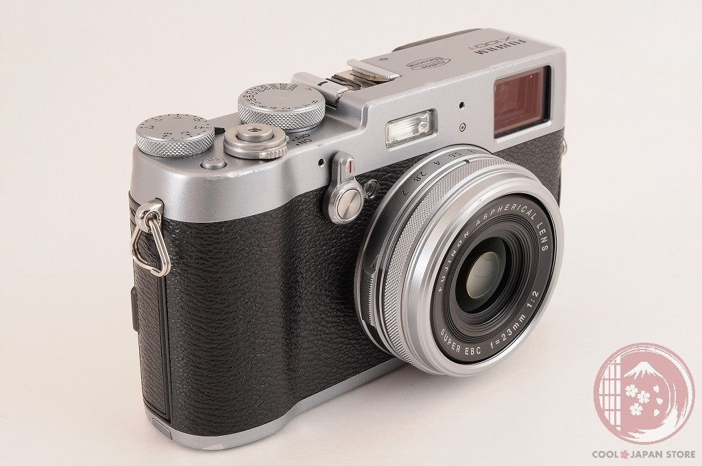 [ 16200 shots MINT in Box] Fujifilm Fuji X100T X-100T Silver 16.3MP Cg85