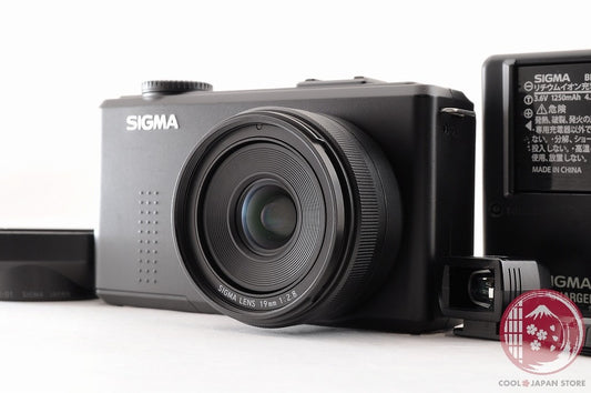 [MINT w/ Finder Hood] Sigma dp1 Merrill from Japan Cl54