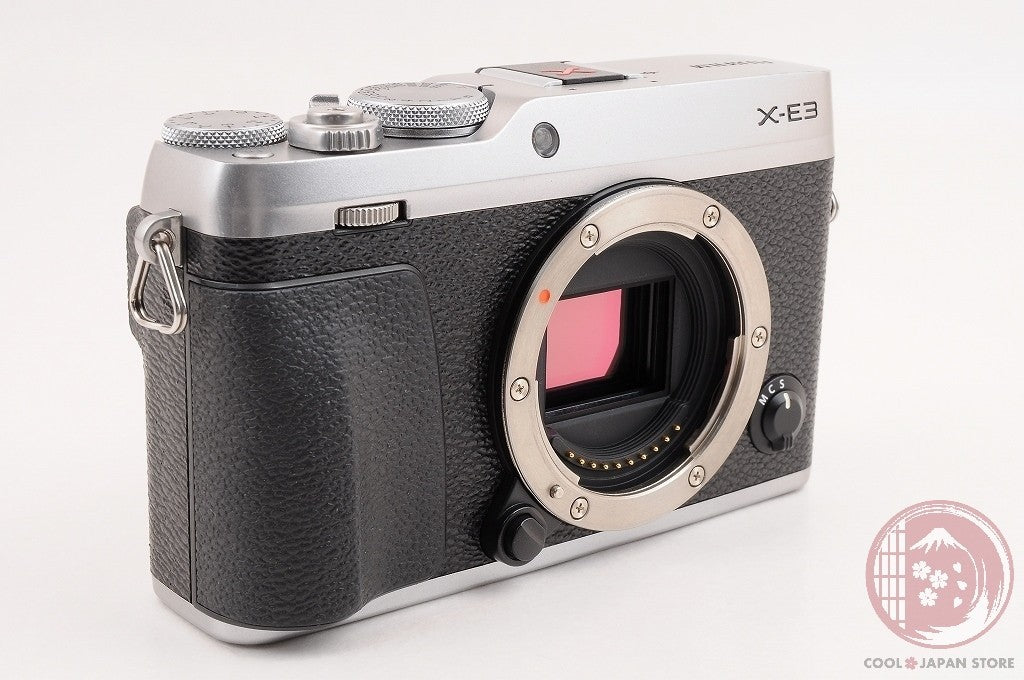 [ 173 shots MINT+ in Box ] Fujifilm Fujifilm X-E3 Silver from Japan Cm68