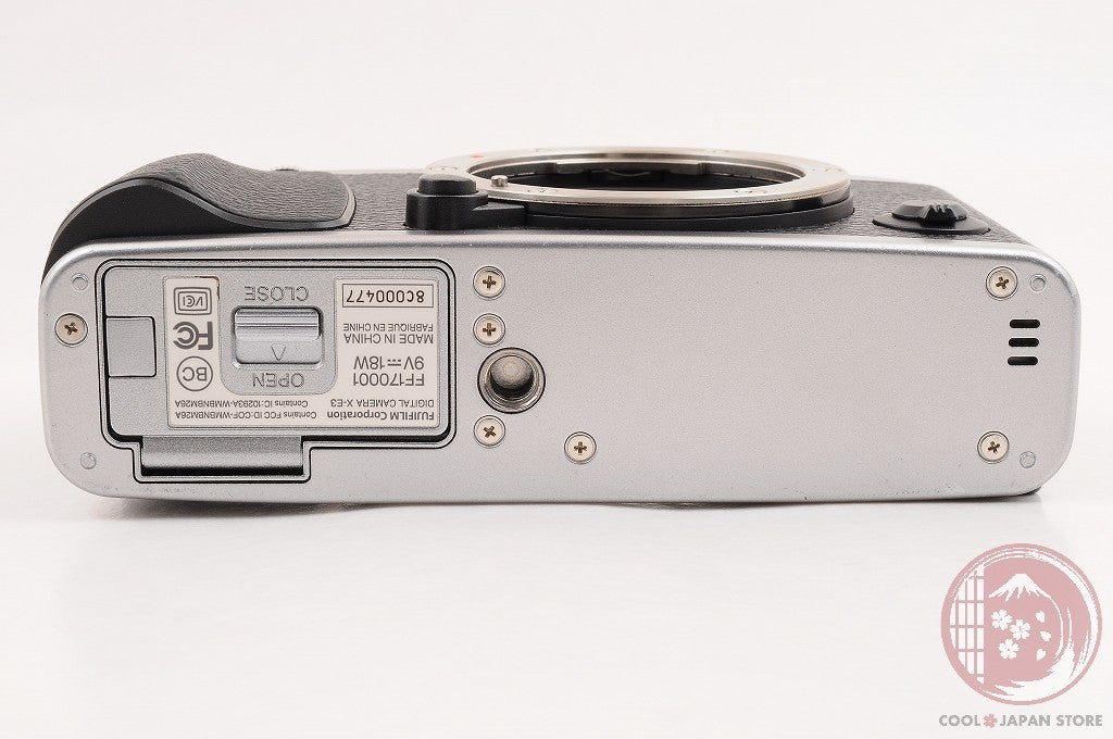 [ 173 shots MINT+ in Box ] Fujifilm Fujifilm X-E3 Silver from Japan Cm68