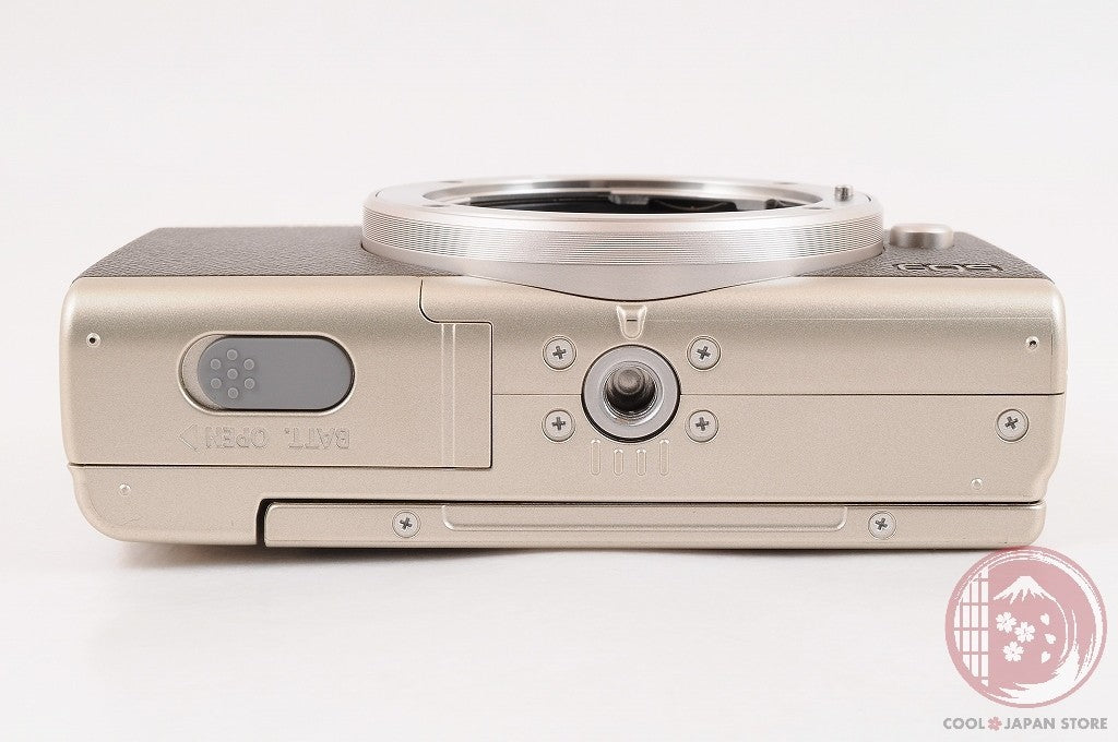 [TOP MINT w/ 15-45mm in Box] Canon EOS M200 Gold from Japan Cl95