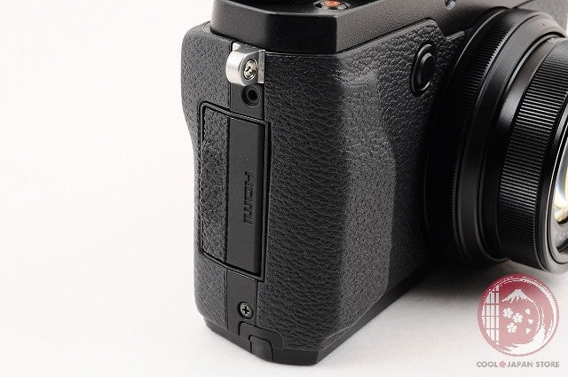 [MINT in Box] Fujifilm Fuji X30 Black 12.0MP Digital Camera from Japan Ck85