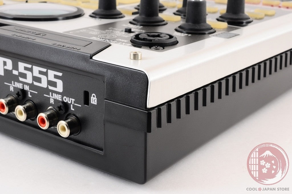 [MINT+ w/ 1GB CF in Box] Roland SP-555 SP555 Creative Sampler from Japan M165
