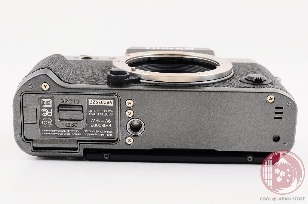 [ 95 shots MINT+ in Box ] Fujifilm X-T30 Charcoal from Japan Ck37