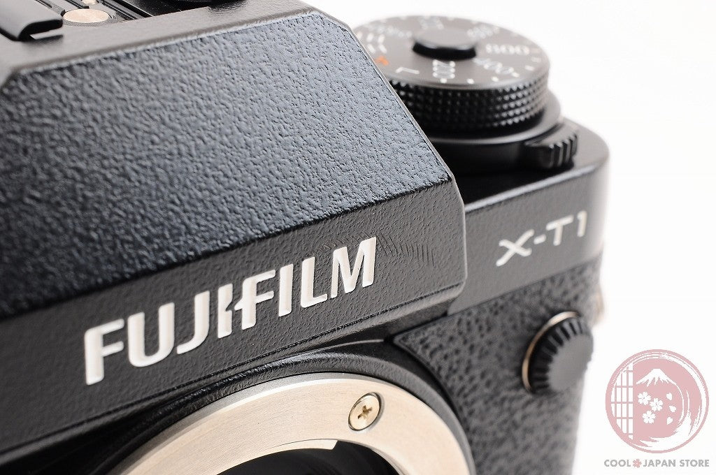 DDU[ 864 shots MINT+ w/Flash Strap ] Fujifilm Fuji X-T1 16.3MP from Japan Cj72