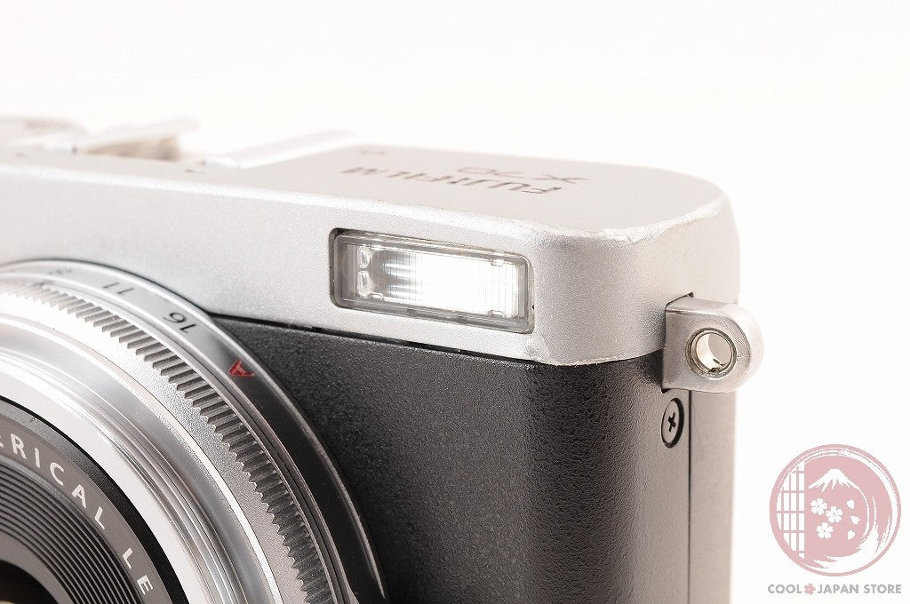 [MINT in Box + Leather Case] Fujifilm Fuji X70 16.3MP  Silver Japan Ci42