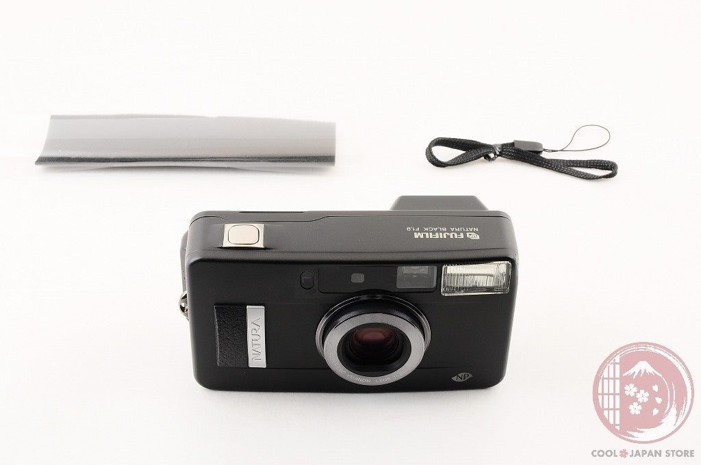 READ [MINT w/ Strap Foam] Fujifilm Fuji Natura Black F/1.9 Point & Shoot Ck81
