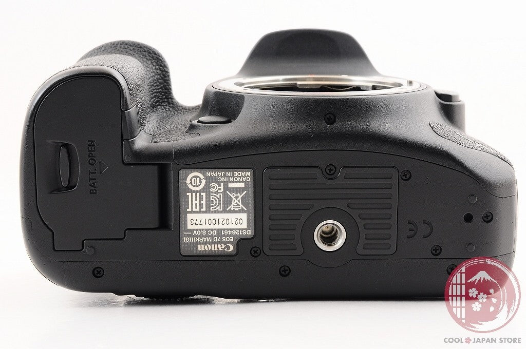 [ 27749 shots MINT+ in Box] Canon EOS 7D Mark II from Japan Cf75
