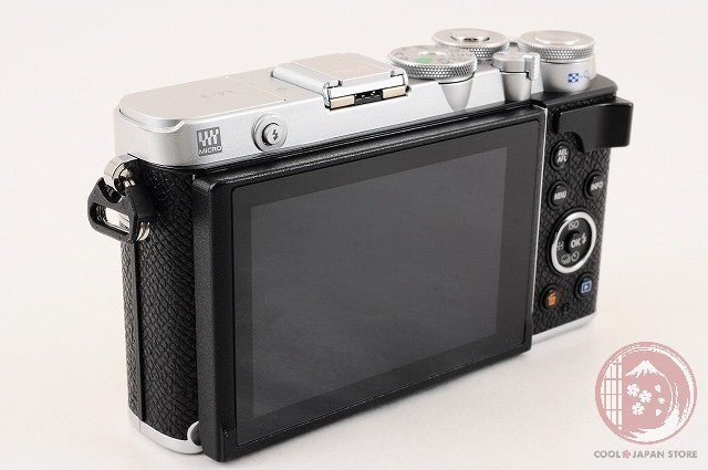[ 3815 shots TOP MINT in Box] Olympus PEN E-P7 Silver from Japan Ck72