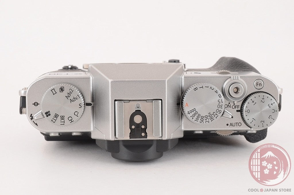 DDU[ 570 shot TOP MINT in Box ] Fujifilm Fujifilm X-T30 II from Japan Cj84