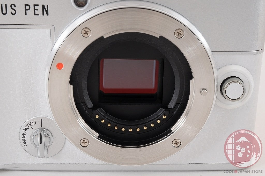 DDU[ 2141 shots MINT+ w/Strap Cable ] Olympus PEN E-P7 white from Japan Cj68