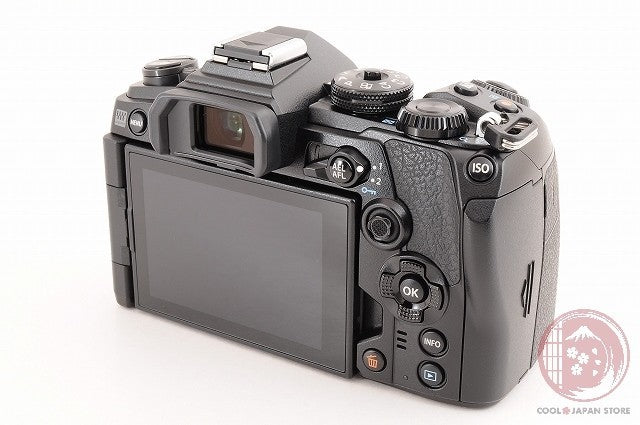 [ 1384 shots MINT+ in Box] OLYMPUS OM-D E-M1 Mark III 20.4MP Digital Camera Ck19