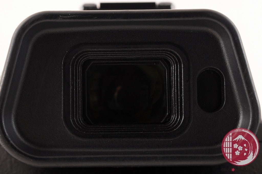 DDU [MINT+ in Box] Nikon Coolpix P950 16.0MP Point & Shoot Camera Black Ci05