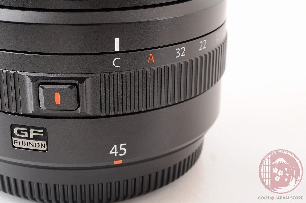[TOP MINT w/ Hood Caps] Fujifilm Fujifilm GF 45mm f/2.8 R WR from Japan Ls66