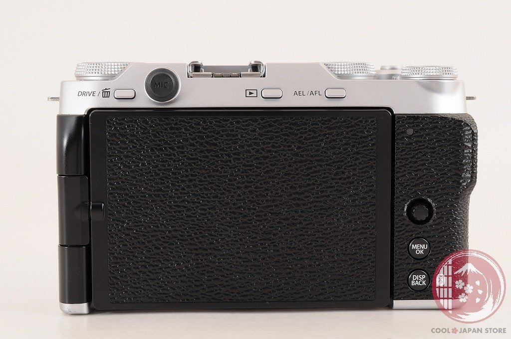 DDU [ 1472 shots TOP MINT in Box ] Fujifilm X-M5 silver from Japan Ci21