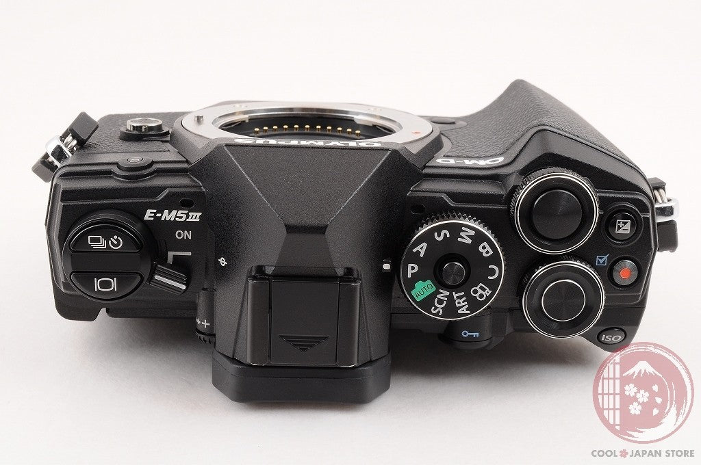 [ 2887 shots MINT+ w/ Flash Strap ] Olympus OM-D E-M5 Mark III 20.4MP Cm65