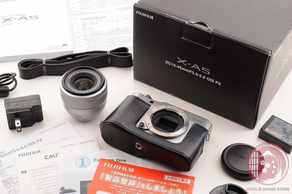 [MINT+ in Box] Fujifilm Fujifilm X-A5 + XC15-45mm from Japan Cm73