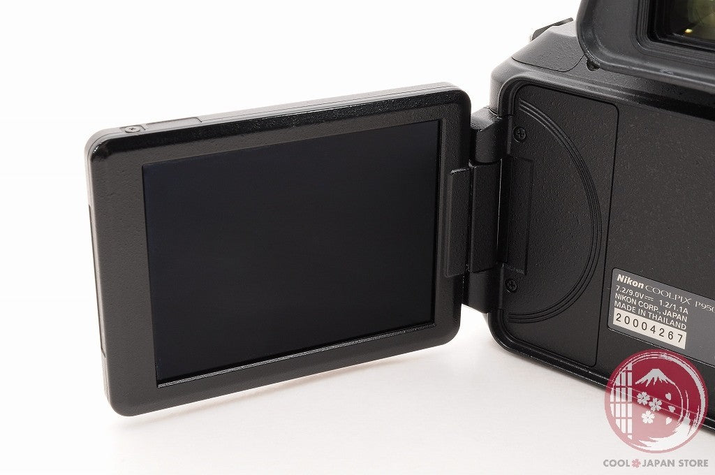 [MINT in Box] Nikon Coolpix P950 16.0MP Point & Shoot Camera Black Japan Cm05