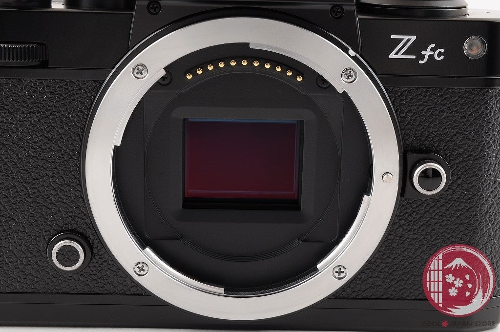 [ 2604 shots TOP MINT in Box ] Nikon Z fc Zfc Black 20.9MP from Japan Cm46