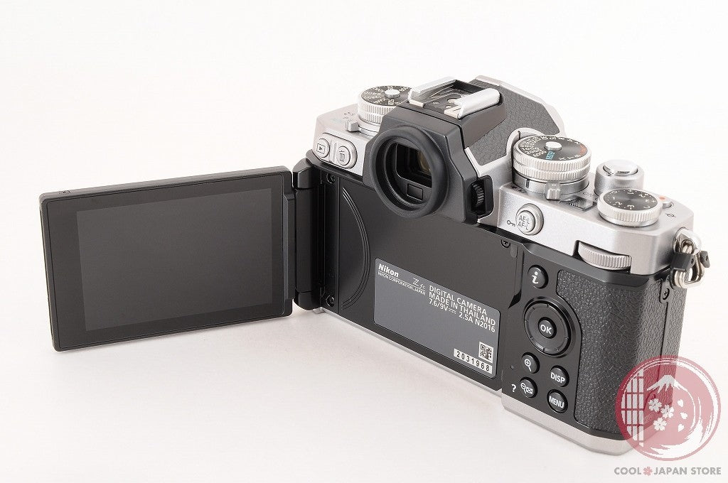 [ 9271 shots TOP MINT in Box ] Nikon Z fc Zfc Silver 20.9MP from Japan Ck05