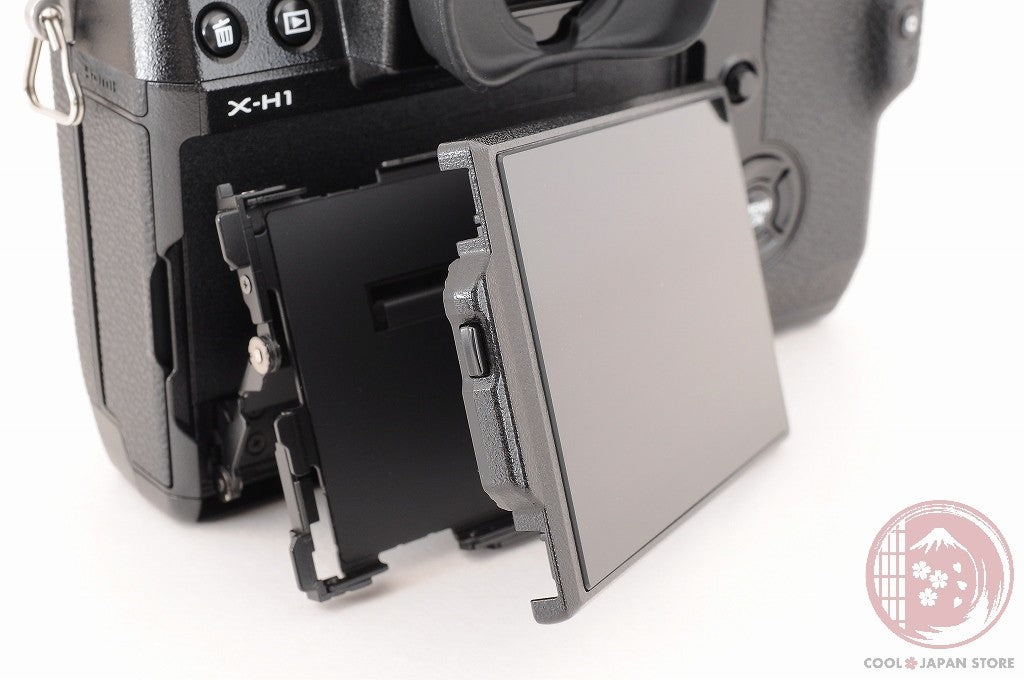 [ Low shots TOP MINT w/VPB-XH1 in Box] Fujifilm Fuji X-H1 24.3MP Mirrorless Ci79