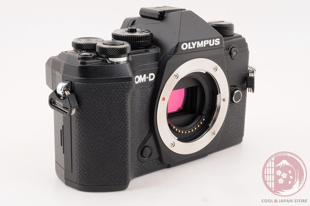 [ 2887 shots MINT+ w/ Flash Strap ] Olympus OM-D E-M5 Mark III 20.4MP Cm65