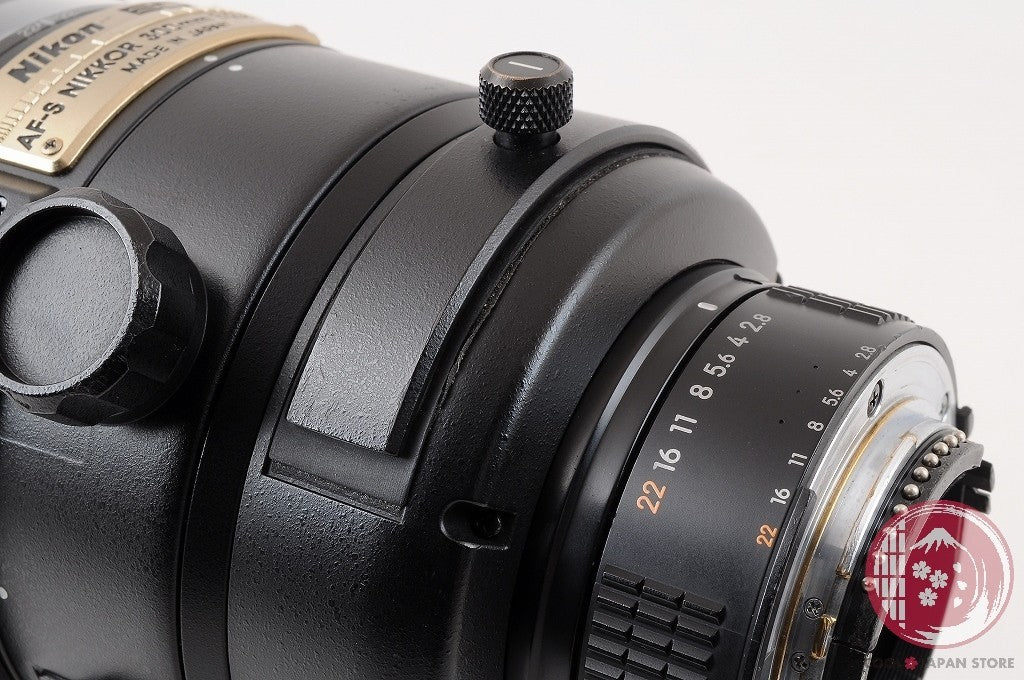 [EXC5 w/ Hood Tripod] Nikon AF-S 300mm f/2.8 D II ED from Japan Ly23