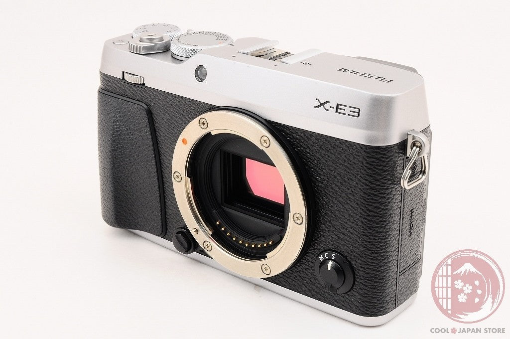 [ 171 shots MINT+ in Box ] Fujifilm Fujifilm X-E3 Silver from Japan Cl24