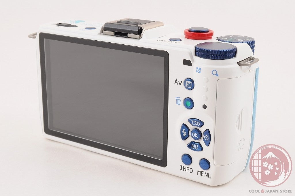 READ[ 363 shots MINT+ w/ 5-15mm in Box ] Pentax Q10 Eva* from Japan Cm15