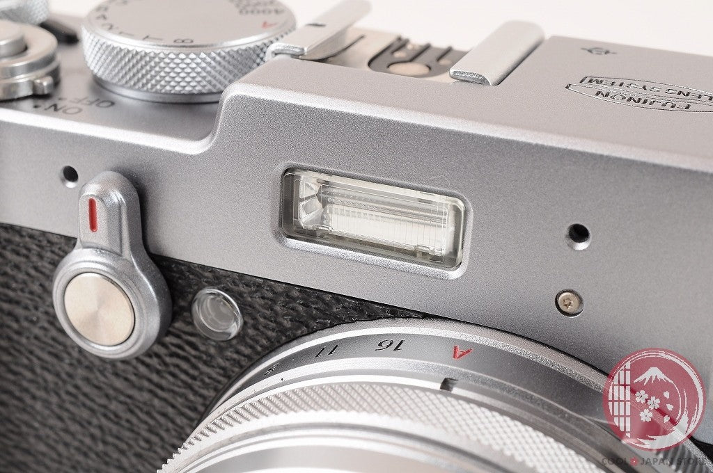 [ 1500 shots MINT+ in Box ] Fujifilm Fuji X100T X-100T Silver 16.3MP Cm04