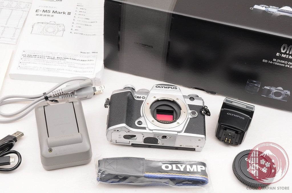 [ 7040 shots MINT+ in Box] Olympus OM-D E-M5 Mark III from Japan Cm01