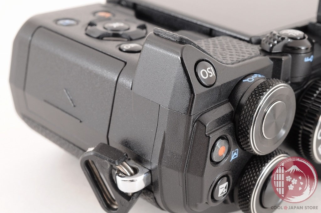 DDU [ 24971 shots TOP MINT inBox ] Olympus OM-D E-M5 Mark III 20.4MP Japan Cj37