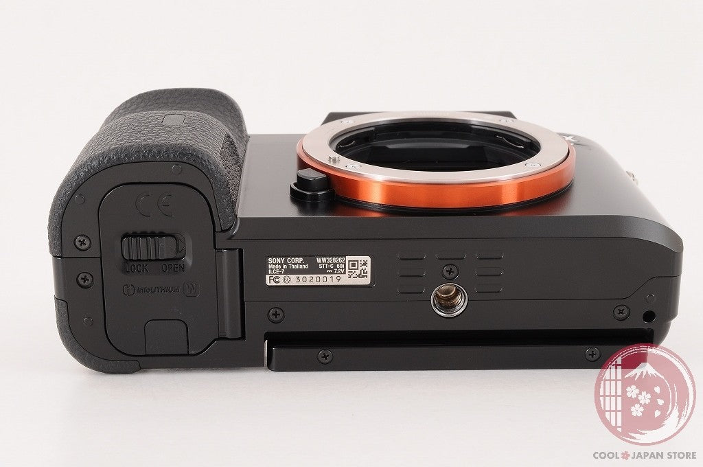 DDU English OK [ 1382 shots MINT + in Box ] Sony A7 from JapanCj80
