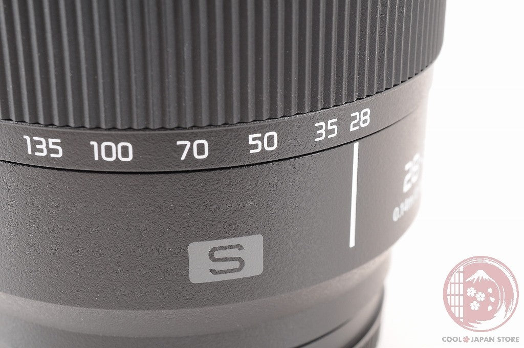 DDU [MINT+ w/ Hood Caps] Panasonic LUMIX S 28-200mm f/4-7.1 Macro Japan Lt66