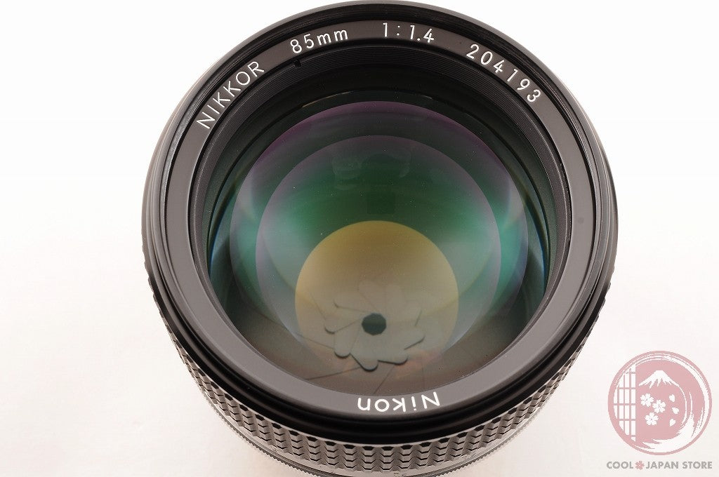 [MINT w/ Caps] Nikon Ai-s 85mm f/1.4 from Japan Ls24