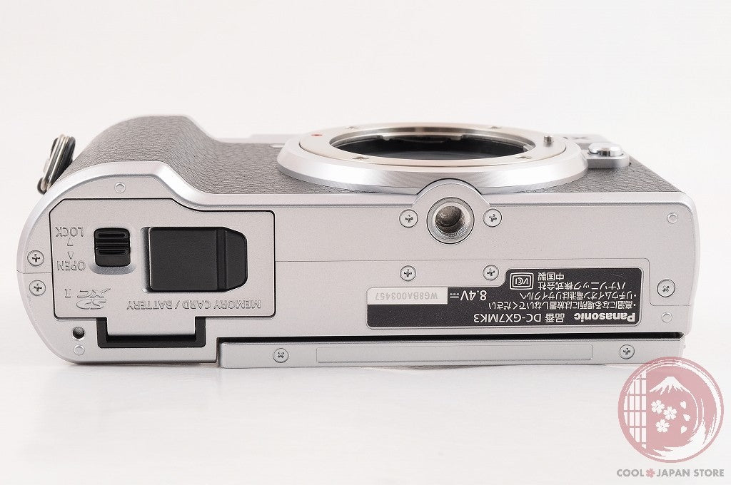 English OK[ 627 shots MINT+  in Box ] Panasonic DC GX7MK3 GX9 Japan Cl68