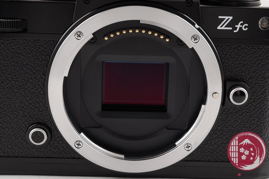 [ 1547 shots TOP MINT in Box ] Nikon Z fc 16-50mm black from Japan Cl93