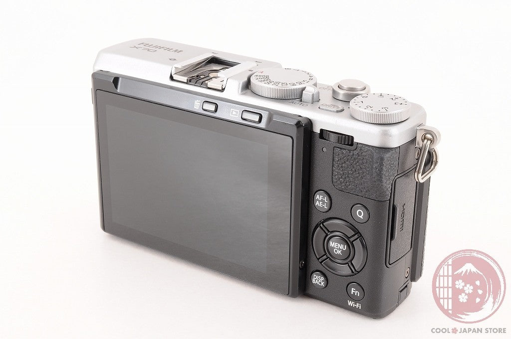 [MINT+ inBox] Fujifilm Fuji X70 16.3MP Compact Digital Camera Silver Japan Cj05