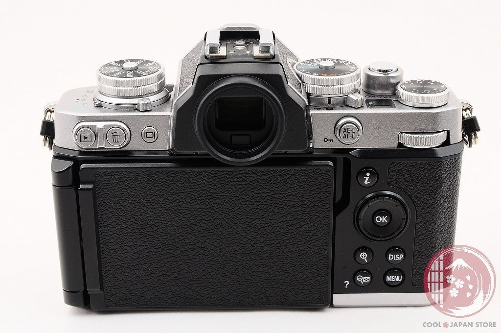 [ 201 shots TOP MINT in Box ] Nikon Z fc Zfc Silver 20.9MP from Japan Cl02