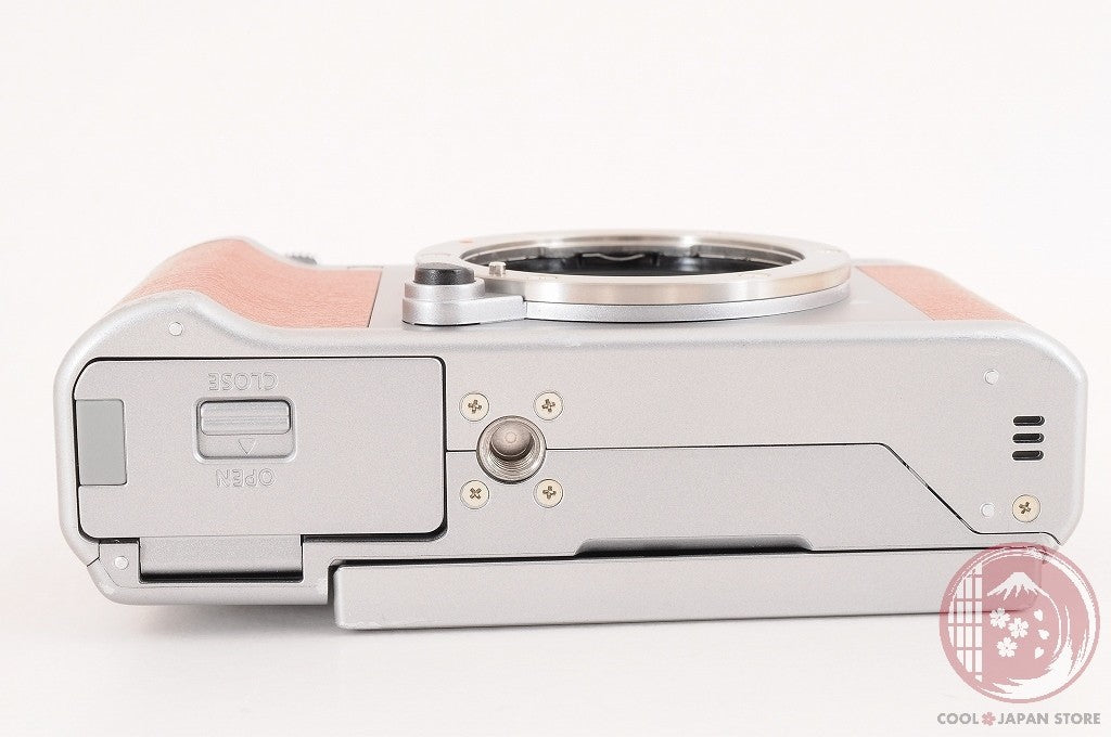 DDU [MINT+ w/Cable Manuals] Fujifilm Fuji X-A5 Brown 24.2MP Digital Camera Cj66