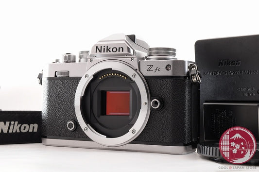 [ 2864 shots MINT+ w/ Strap Charger ] Nikon Z fc Zfc Silver 20.9MP Cm37