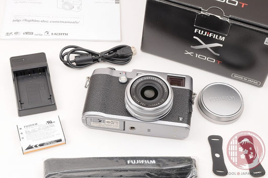 [ 1500 shots MINT+ in Box ] Fujifilm Fuji X100T X-100T Silver 16.3MP Cm04