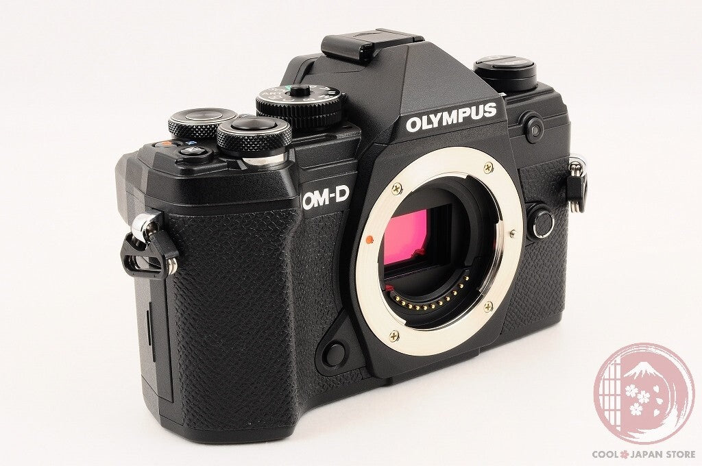[ 19990 shots TOP MINT in Box] Olympus OM-D E-M5 Mark III 20.4MP from Japan Cf21