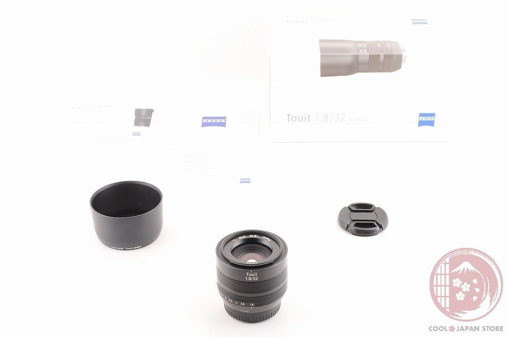 [MINT in Box] Carl Zeiss Touit 32mm F/1.8 for FUJIFILM X mount Lt08