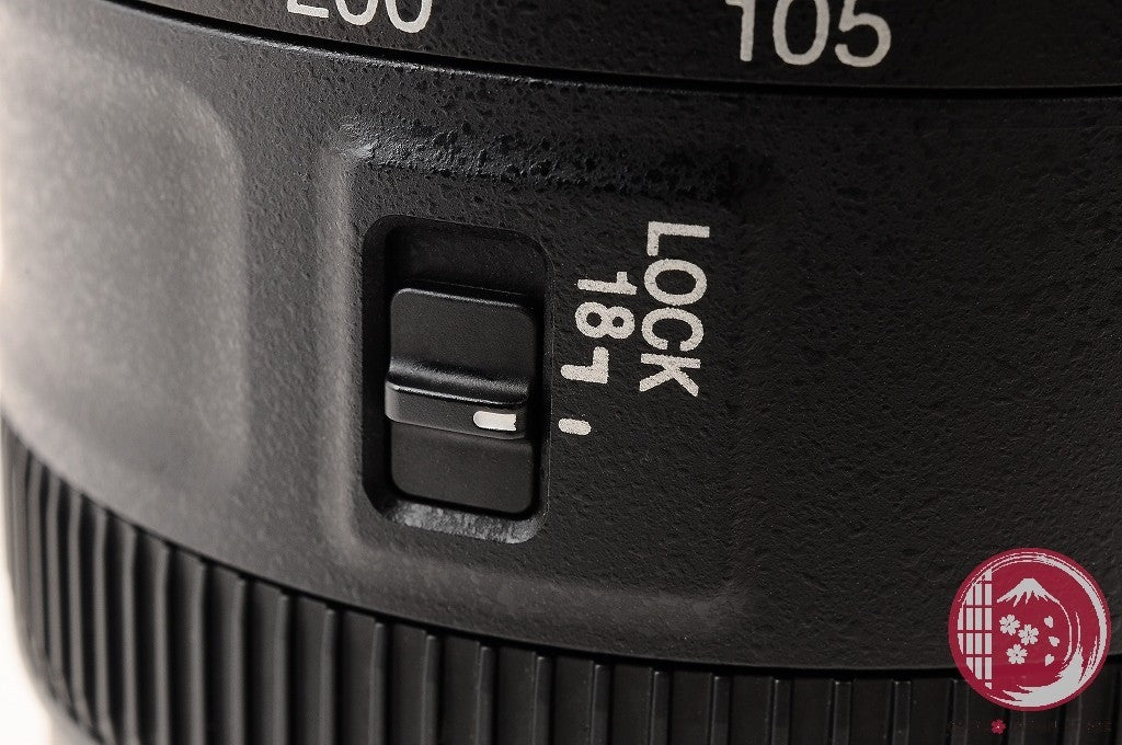DDU [MINT+ w/ Filter in Box] Nikon AF-S 18-300mm f/3.5-5.6 G ED VR DX Lu77