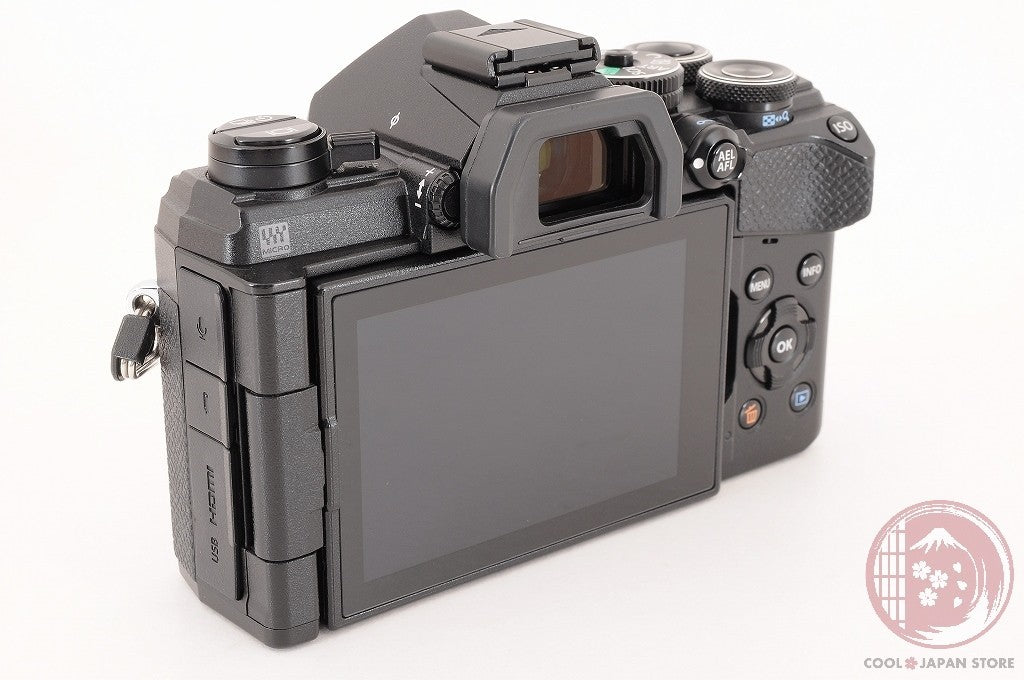 DDU [ 24971 shots TOP MINT inBox ] Olympus OM-D E-M5 Mark III 20.4MP Japan Cj37
