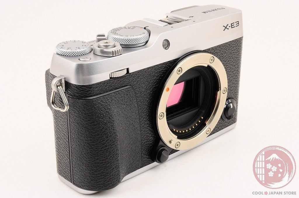 [ 171 shots MINT+ in Box ] Fujifilm Fujifilm X-E3 Silver from Japan Cl24